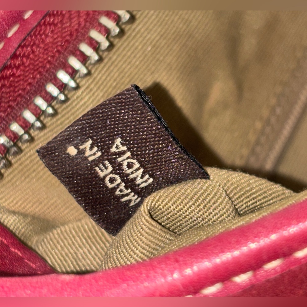💃COACH Soho Red Crossbody Y2K💃 - Picture 9 of 9
